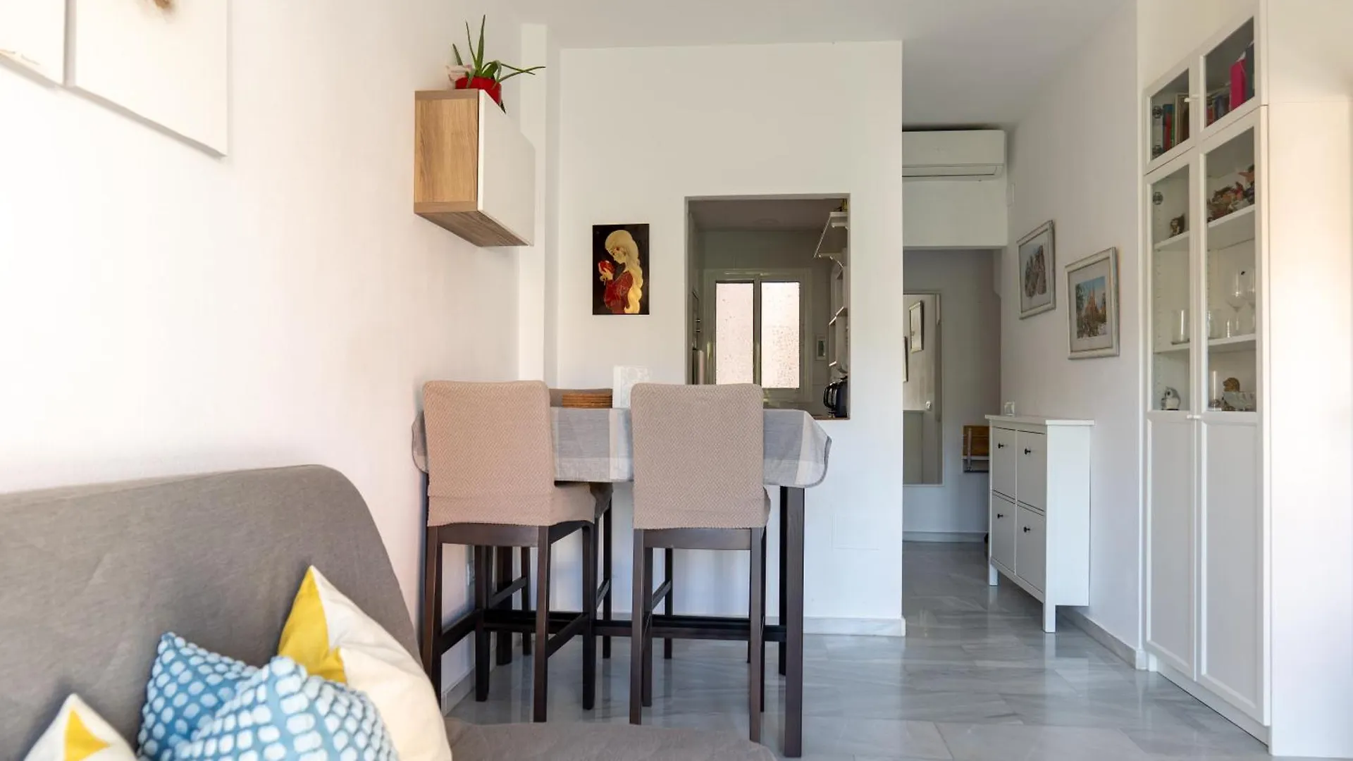Apartamento Los Cristos Con Vistas Al Parque Málaga