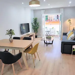 https://apartamento-en-la-malagueta-beachcentermuelle1.es-andalucia.com