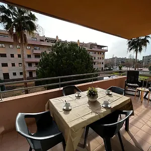 https://apartamento-los-girasoles-1.top-hotels-tarragona.com