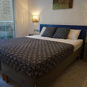 https://apartamento-en-primera-linea-la-pineda-tarragona.top-hotels-tarragona.com